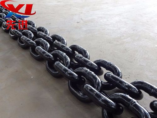 Conveyor chain failure due to chain wear and failure